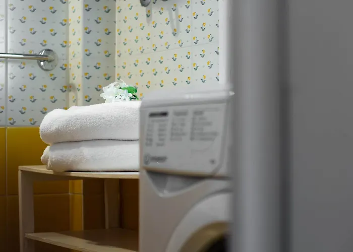 Cherry Tree House Recco