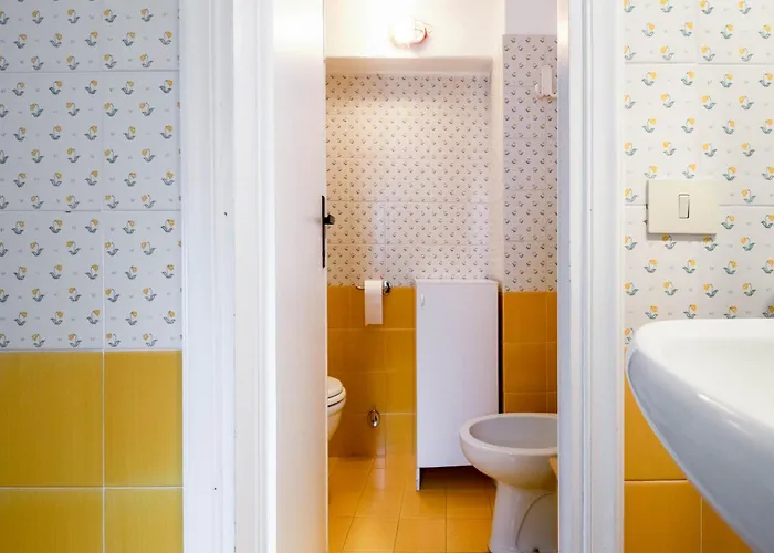 Cherry Tree House Recco