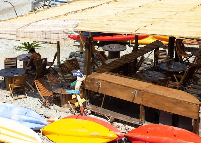 Cherry Tree House * Recco